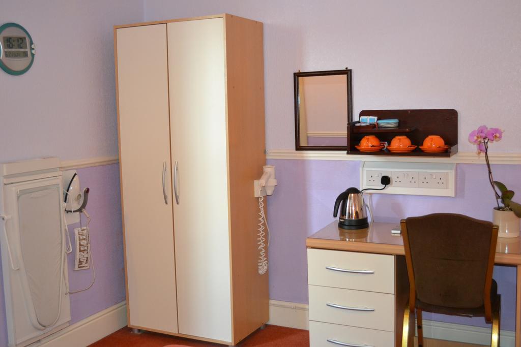Adelphi Guest House 더글러스 외부 사진