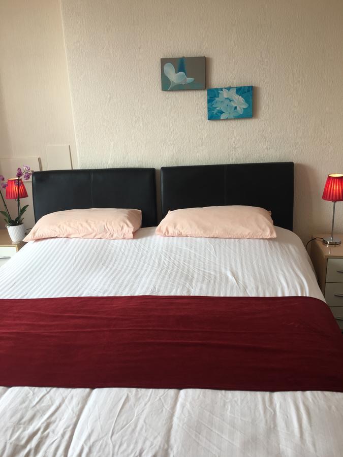 Adelphi Guest House 더글러스 외부 사진